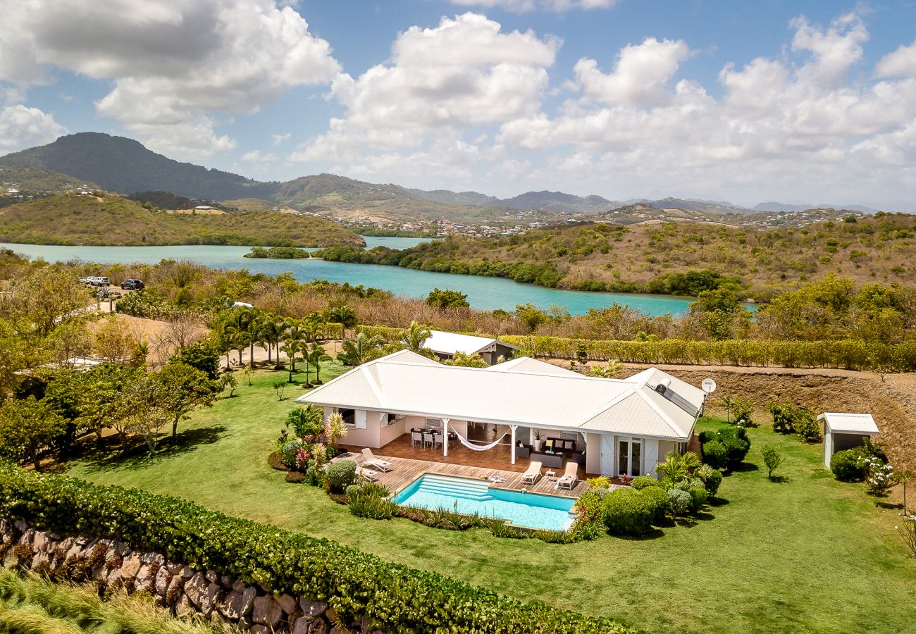Villa à Le Vauclin - Azura - Sublime villa, piscine privée et vue mer panoramique Villa à Le Vauclin - Azura - Sublime villa, piscine privée et vue mer panoramique