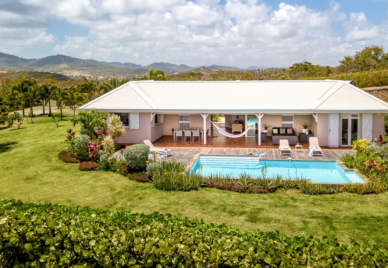 Villa à Le Vauclin - Azura - Sublime villa, piscine privée et vue mer panoramique Villa à Le Vauclin - Azura - Sublime villa, piscine privée et vue mer panoramique