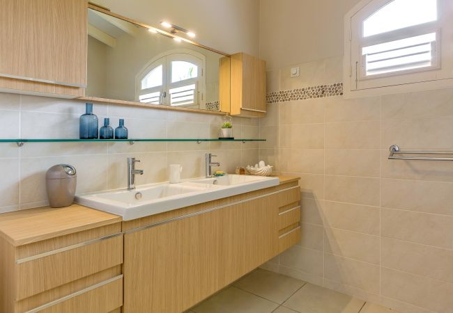 Villa à Le Vauclin - Areca Palm - villa de luxe avec piscine privée, vue mer et campagne Villa à Le Vauclin - Areca Palm - villa de luxe avec piscine privée, vue mer et campagne